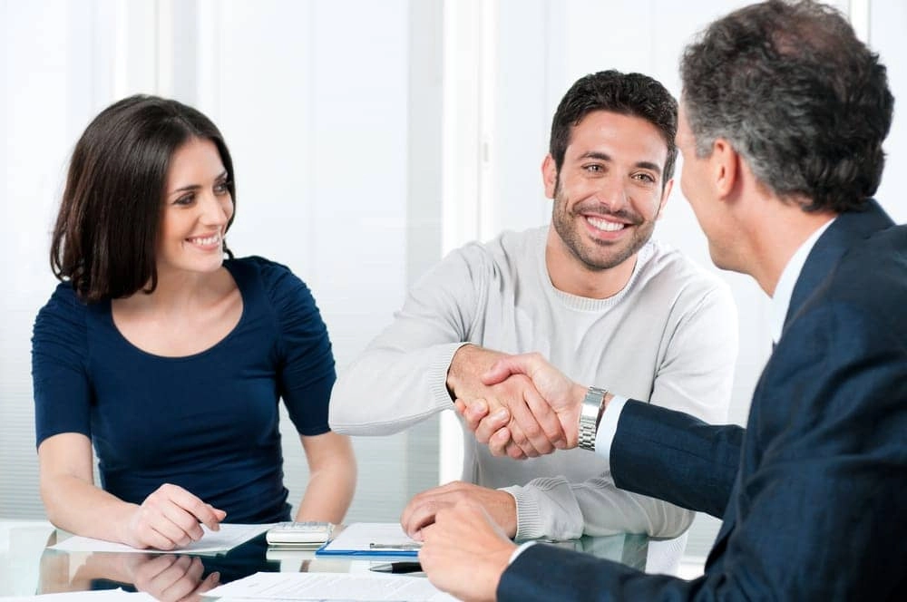 advisor_meeting agent and client on a meeting